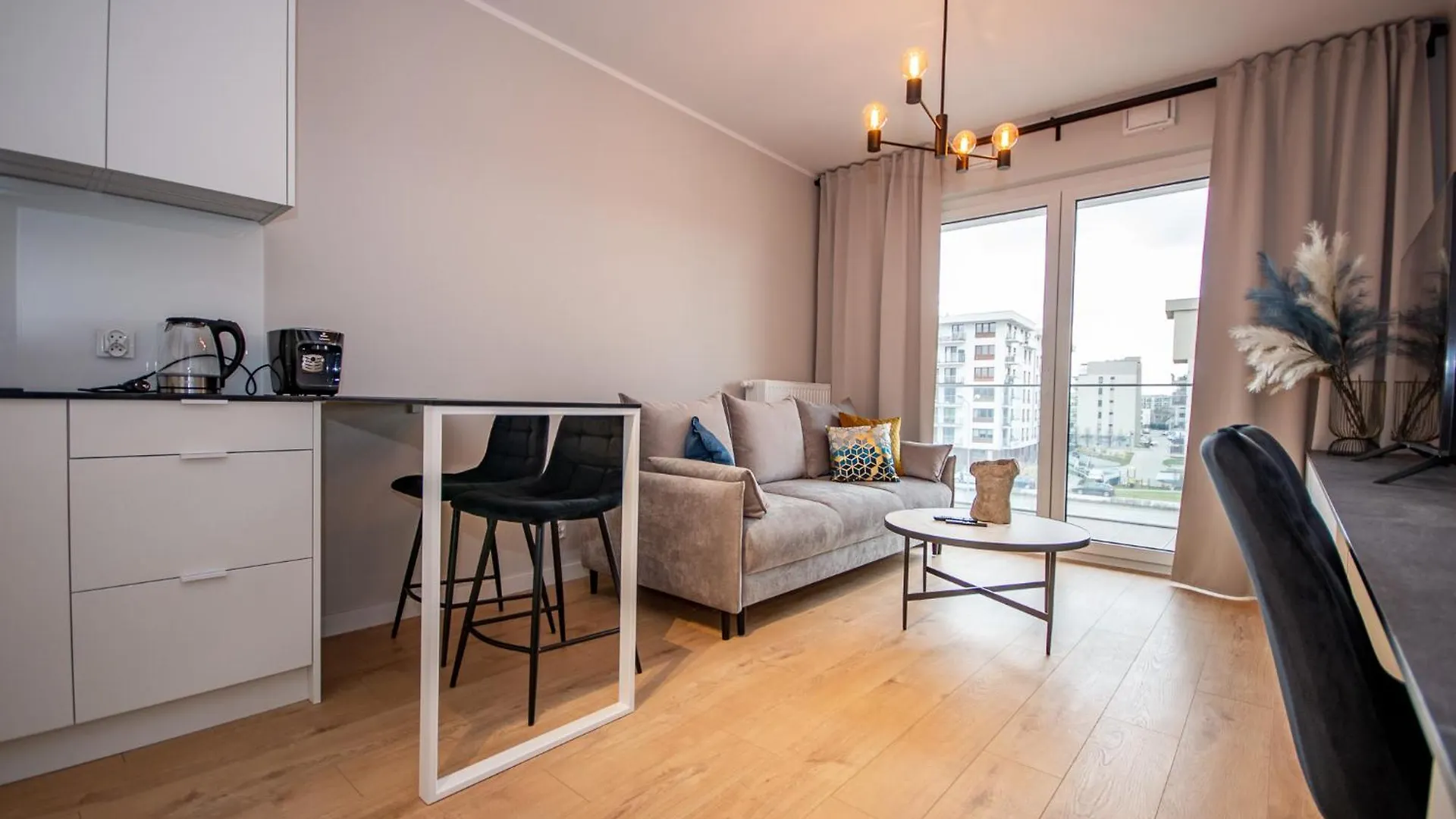 Inpoint Tauron Arena Apartment With Free Parking - Lema St 17 Kraków